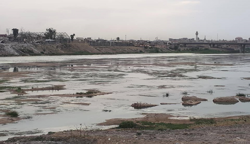 وزير الموارد المائية في العراق يكشف عن مسألة خطيرة في أزمة المياه