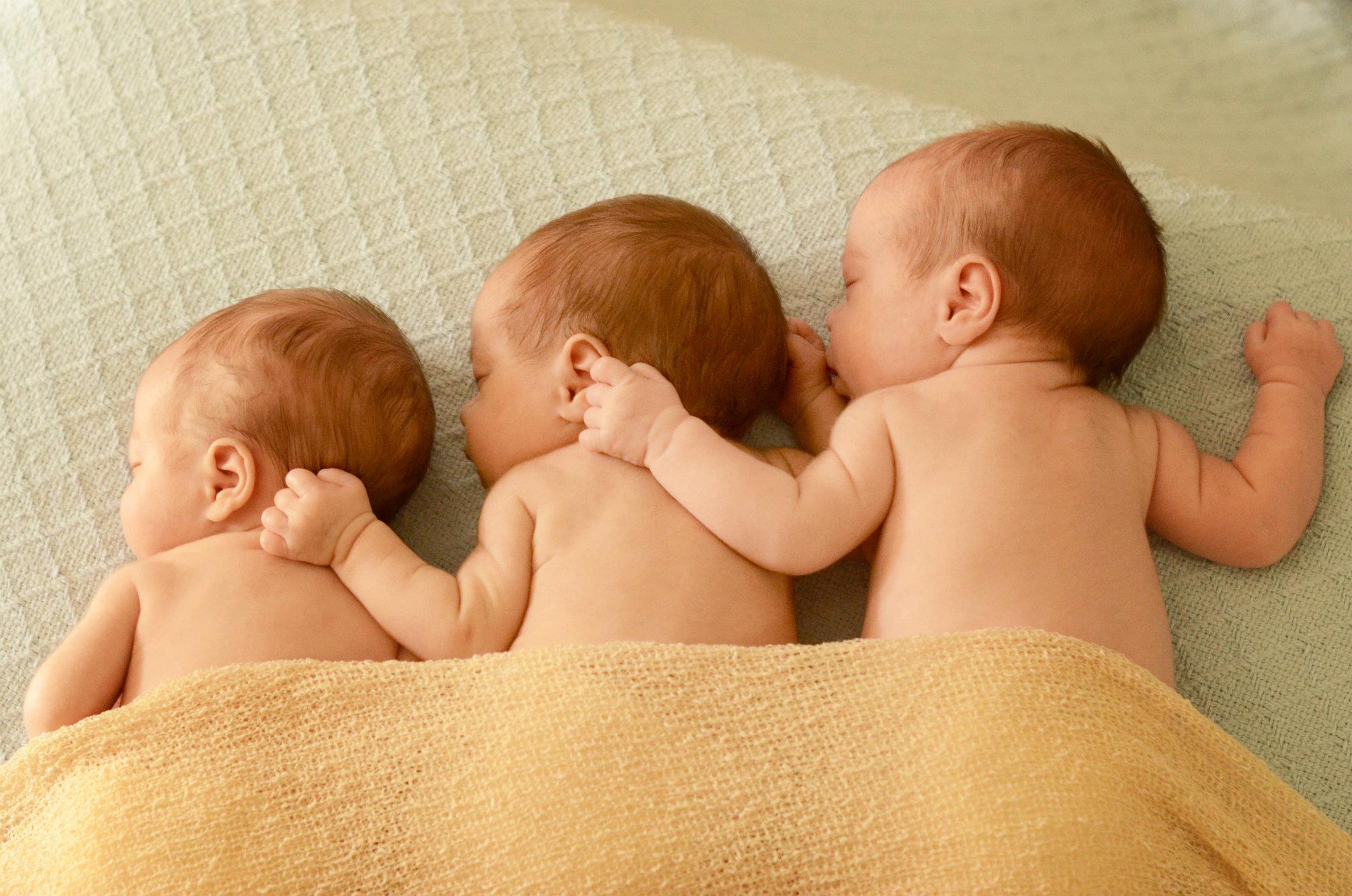 ولادة ثلاث توائم لإمراة عقيم في البصرة