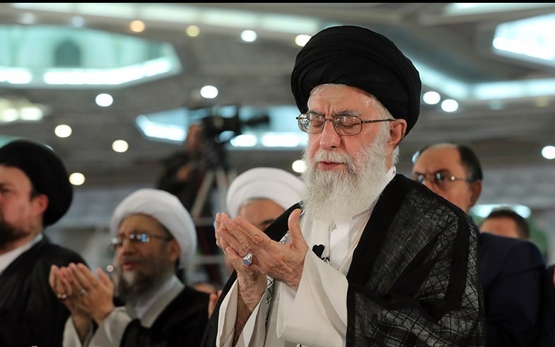برگزاری نماز عید فطر به‌‌امامت حضرت آیت الله خامنه‌ای در مصلی