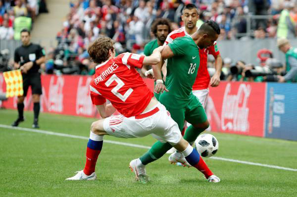 الروس يخترقون الشباك السعودية بخماسية قاتلة