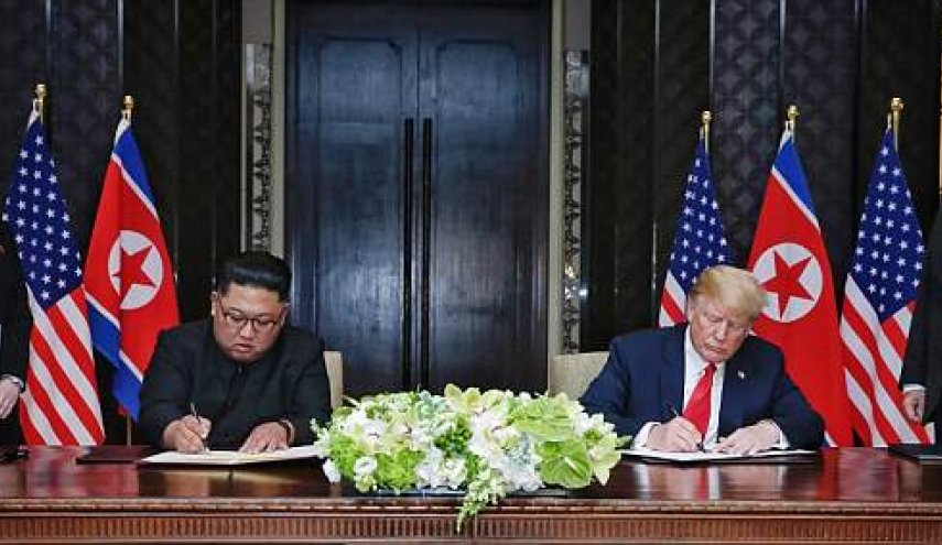  لماذا استبدل كيم يونغ أون قلم الطاولة في القمة؟! 