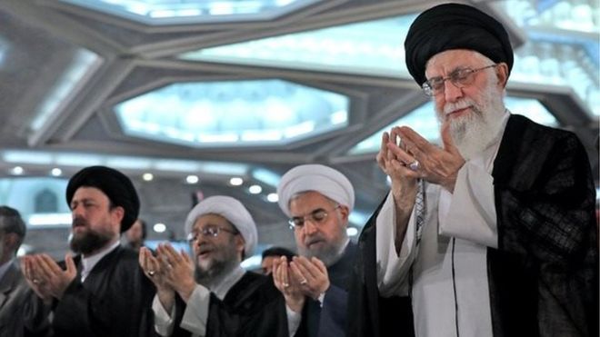 آداب عید فطر از دیدگاه حضرت آیت الله العظمی  خامنه ای