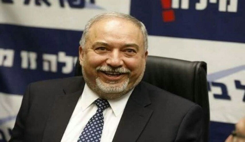 ليبرمان يسخر من منتخب الأرجنتين بعد التعادل أمام إيسلندا