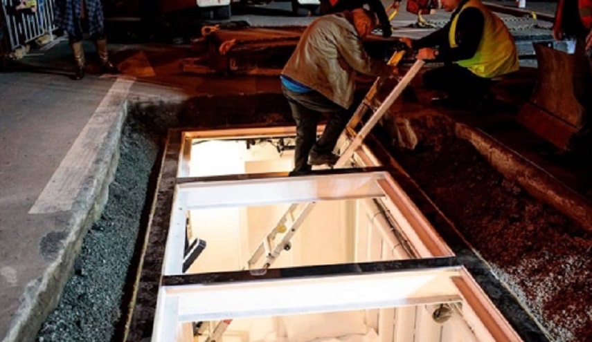  فنان يخرج حياً بعد دفنه ثلاثة أيام