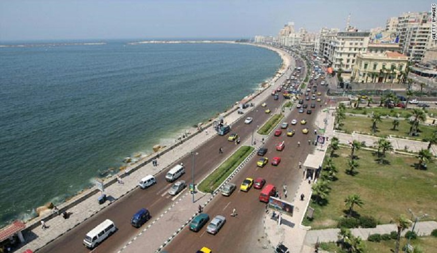 قتل شقيقته بالسكين لسبب صادم