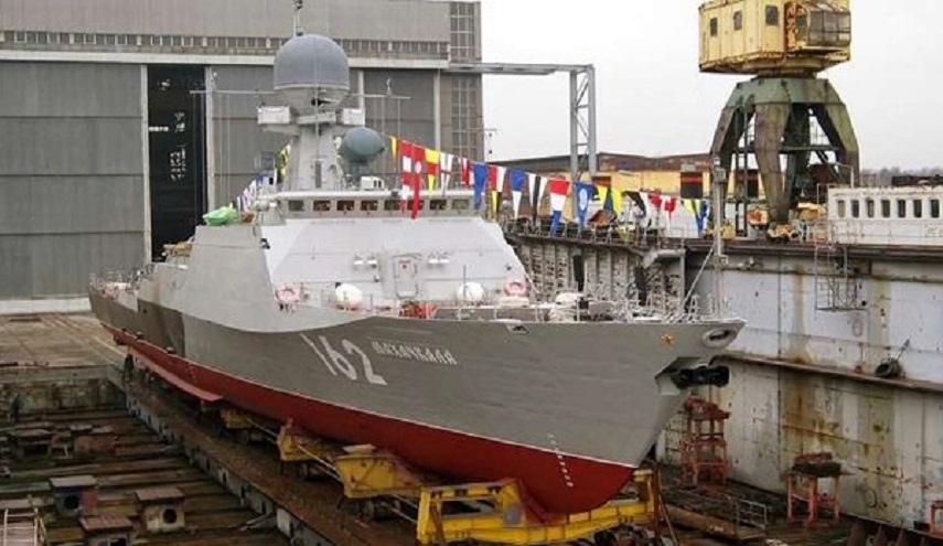 فرقاطة "محج قلعة" الروسية تزور إيران