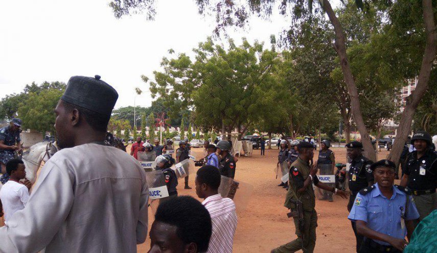  تاجيل محاكمة الشيخ الزاكزاكي في نيجيريا لهذا السبب الغريب؟!!