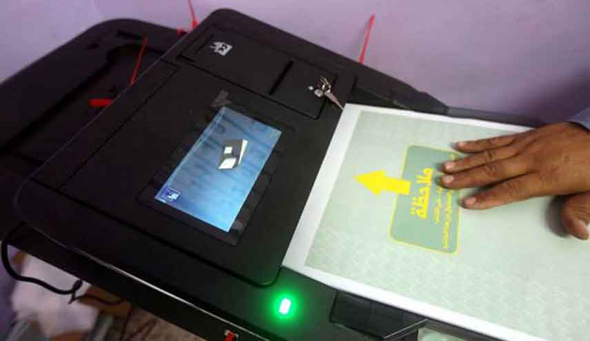 إصابة ثلاثة من موظفي المفوضية بالرصافة بسقوط أجهزة العد والفرز عليهم