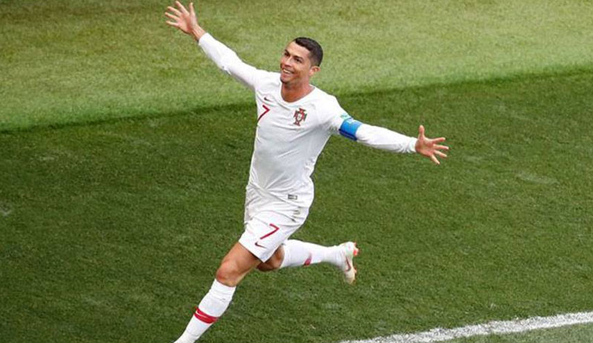 بالصّور: ما السرّ وراء لحية رونالدو؟