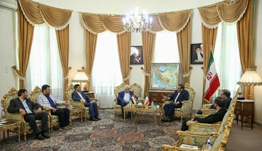 بالصور .. لقاء شمخاني ومستشار الامن القومي العراقي