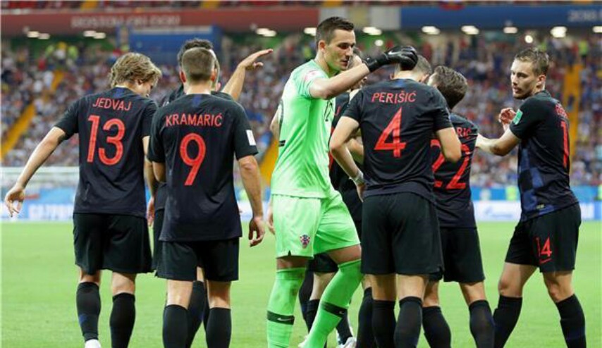 المفاجآت تمهد لقلب موازين القوى في كأس العالم