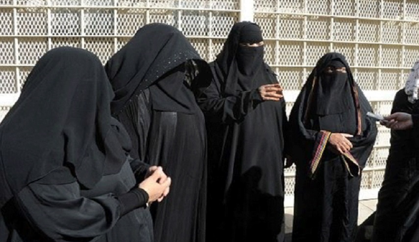 كاميرات المراقبة وثقت “الكارثة”.. تحرش بنساء المعتقلين في سجون السعودية