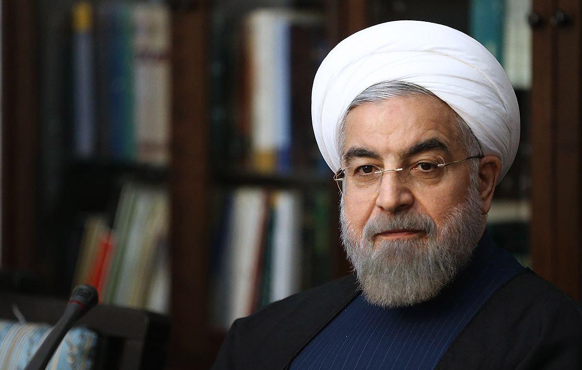 ضرب‌الاجل ۱۵ روزه روحانی برای شریعتمداری