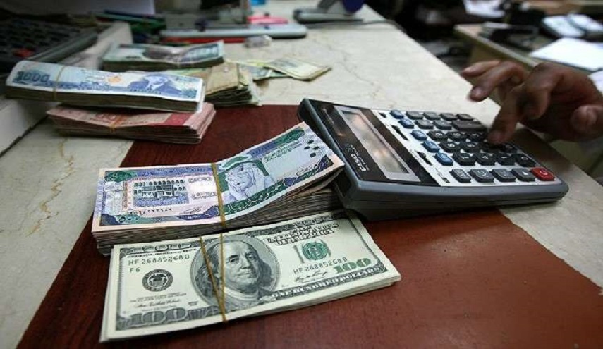 الحكومة السعودية تستدين "عبر أدوات" أكثر من 800 مليون دولار