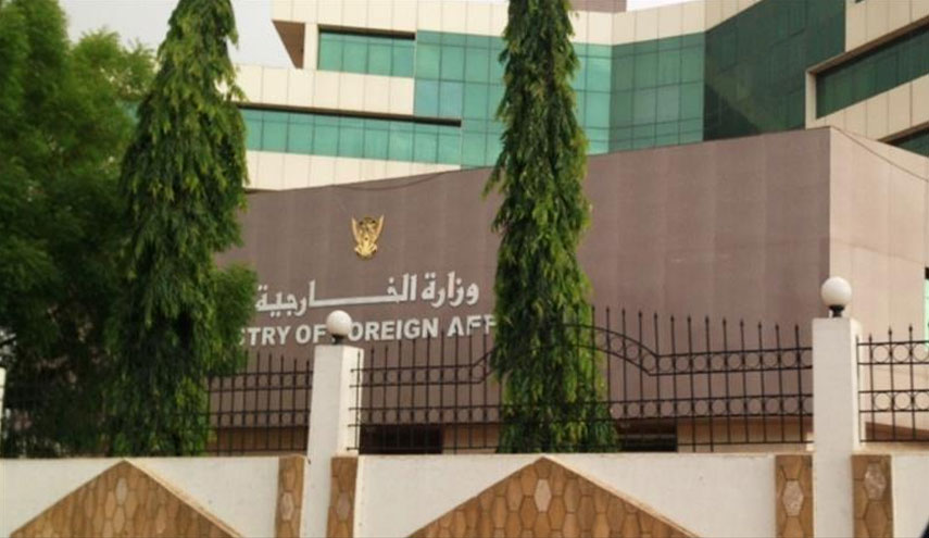 الخارجية السودانية تعرب عن استيائها من تحذير السفارة الأمريكية