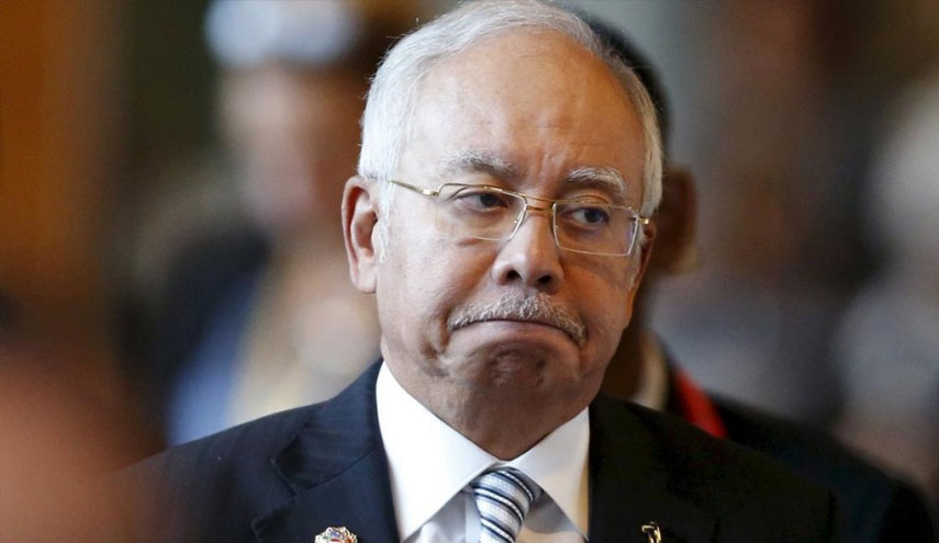 نائبه اعترف بحصوله على 700 مليون دولار من السعودية.. ماليزيا تلقي القبض على عبد الرزاق