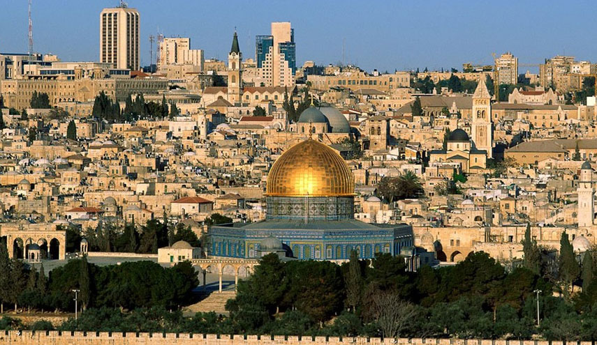 الاحتلال يعلن منطقة الخان الأحمر شرق القدس المحتلة منطقة عسكرية