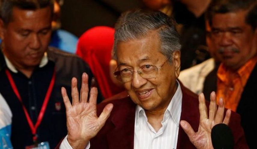 بعد سحب ماليزيا قواتها واعتقال حليف "ابن سلمان".. هكذا تريد السعودية الانتقام من مهاتير