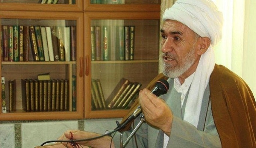 امام جمعة سنندج: السلفية والوهابية لامكانة لهما في الاسلام