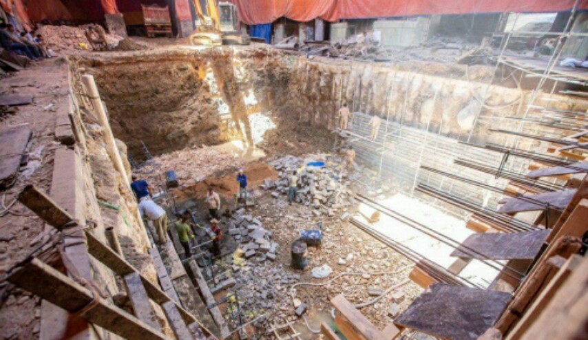 انشاء سرداب جديد في الصحن الحسيني الشريف