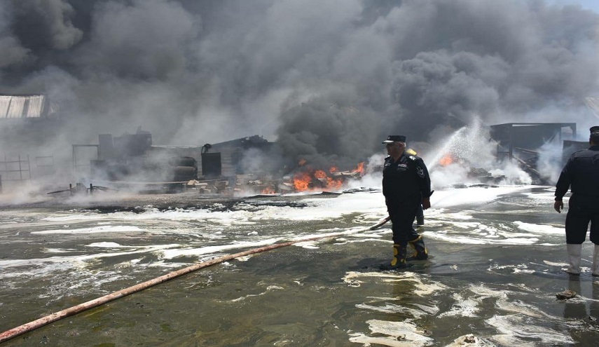 بالصور .. حريق هائل شرقي بغداد