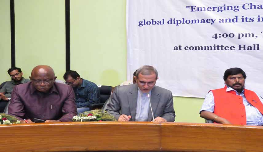 تحذير ايراني للهند من استبدال النفط الايراني بآخر