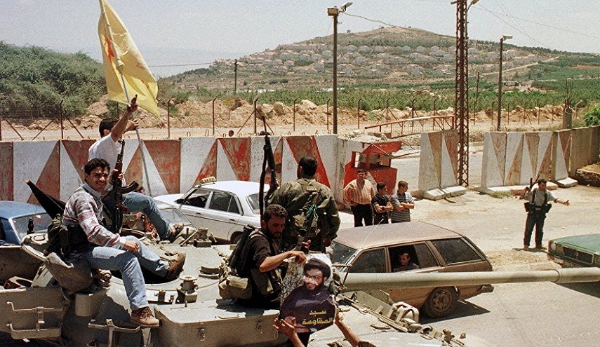 للمرة الأولى... شاهد القائد الجهادي الكبير الشهيد عماد مغنية قبيل تنفيذ "عملية الوعد الصادق" عام 2006