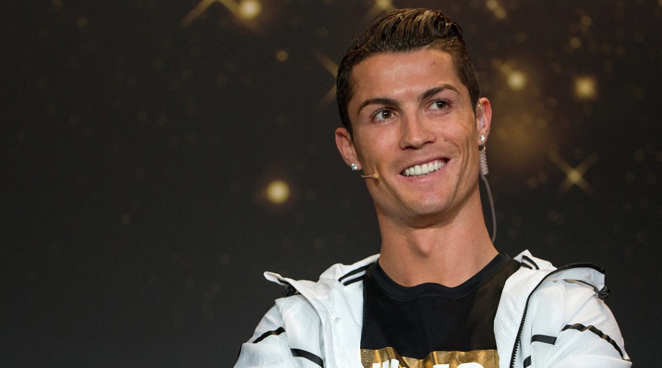  بقشيش فلكي من رونالدو لـ 5 موظفين