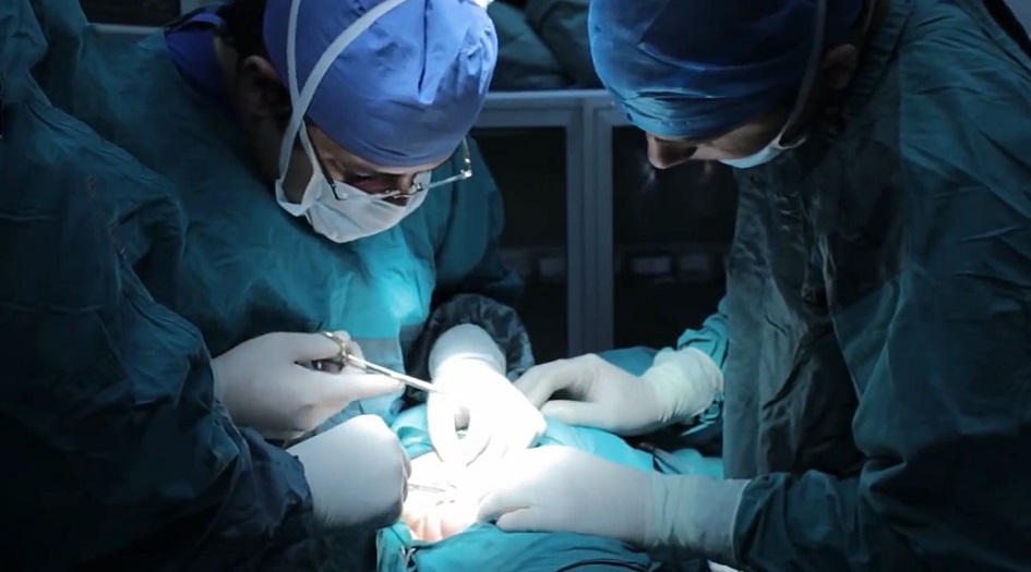  إنجاز طبّي جديد في بلد عربي... نجاح أول عملية زرع رحم في الشرق الاوسط وشمال افريقيا