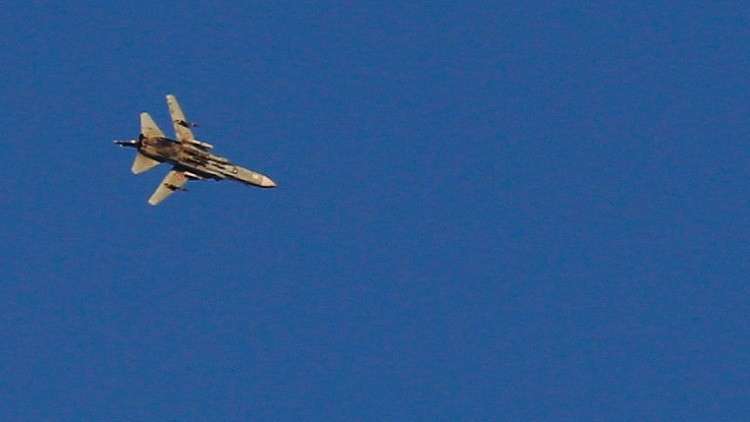 إنترفاكس تكشف سبب عدم قفز الطيار السوري بالمظلة من طائرته المصابة