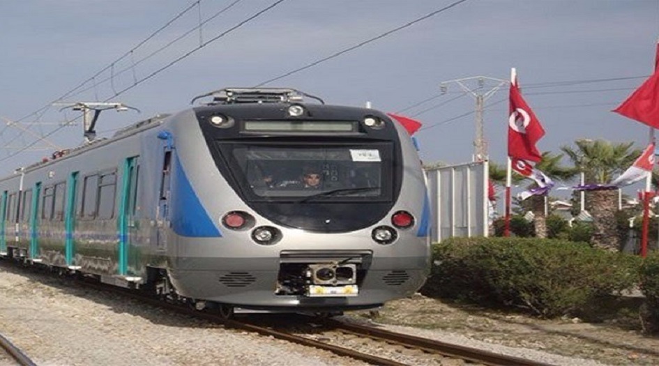  نجاة عشرات الركاب بعد سريان قطار 10 كم بدون سائق في تونس 