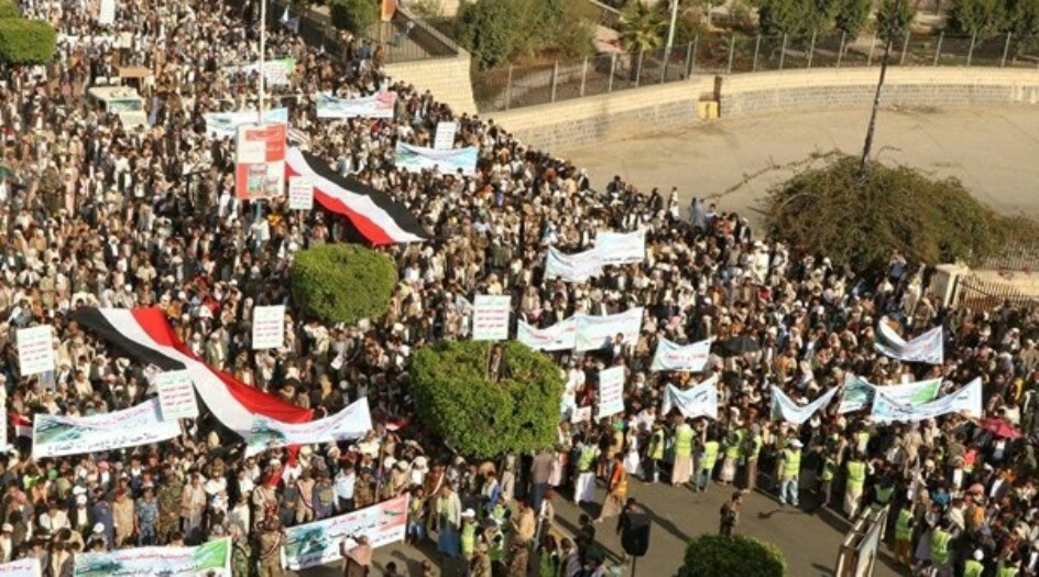 اليمن يشيع شهداء الجريمة السعودية الكبرى بحق الطفولة