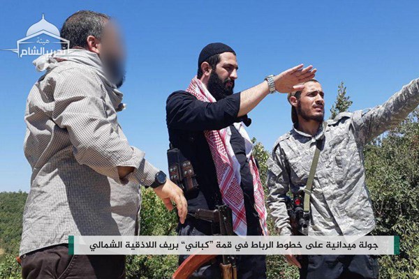 سرکرده تحریر الشام با انتقاد از سیاست‌های آنکارا : نمی‌توان به ایست‌وبازرسی های ترکیه تکیه کرد