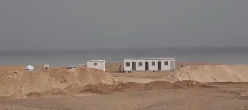 السعودية تستفز عُمان بإنشاء 15 موقعاً عسكرياً في المهرة اليمنية