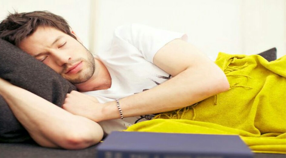 ما هي فترة النوم المثالية من وجهة نظر الاطباء؟!