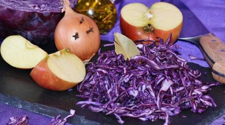 فوائد مذهلة للملفوف الأحمر