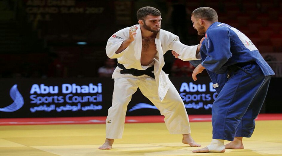 السماح برفع العلم الاسرائيلي لاول مرة في هذه الدولة العربية!