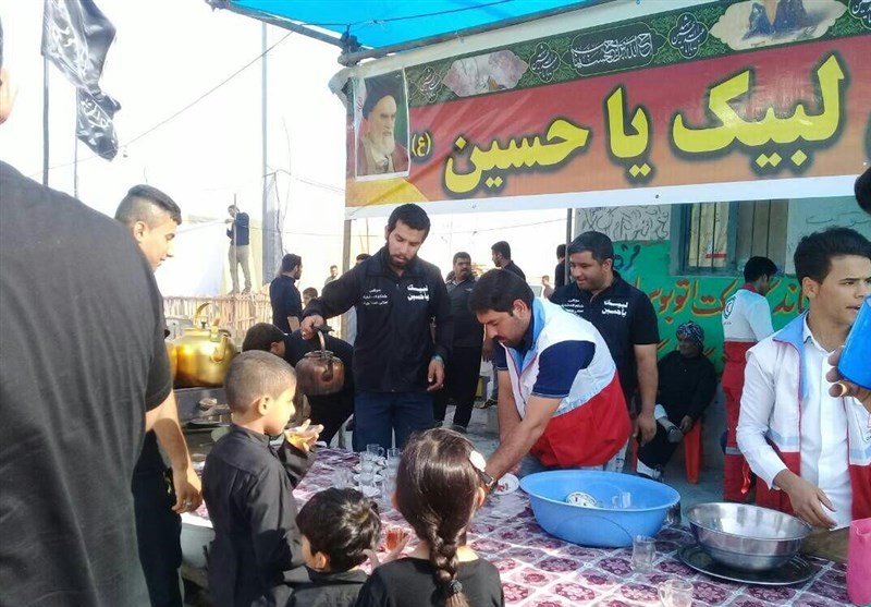 ارائه خدمات طب سنتی به زوار اربعین