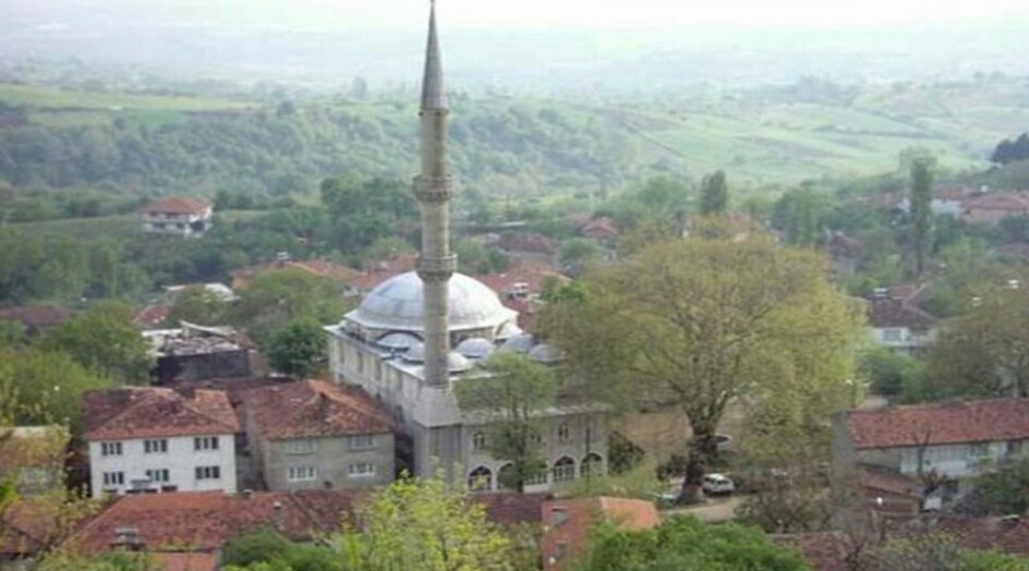 إمام مسجد يكتشف.. "مسلمون صلوا عكس القِبلة 37 عاما"!!