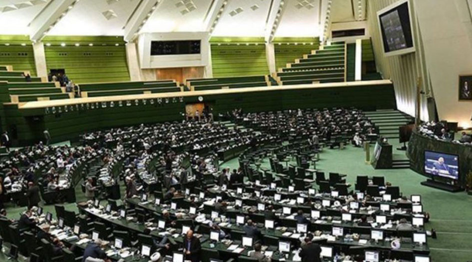 البرلمان سيناقش اهلية الوزراء الاربعة لمقترحين الاسبوع المقبل