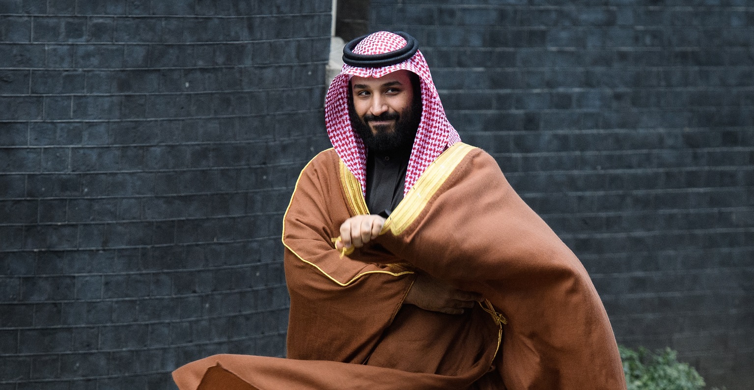 مجتهد : ابن سلمان في حالة ارتباك وغضب؛ فرض حصارا مشددا على والده وابعد امه! 