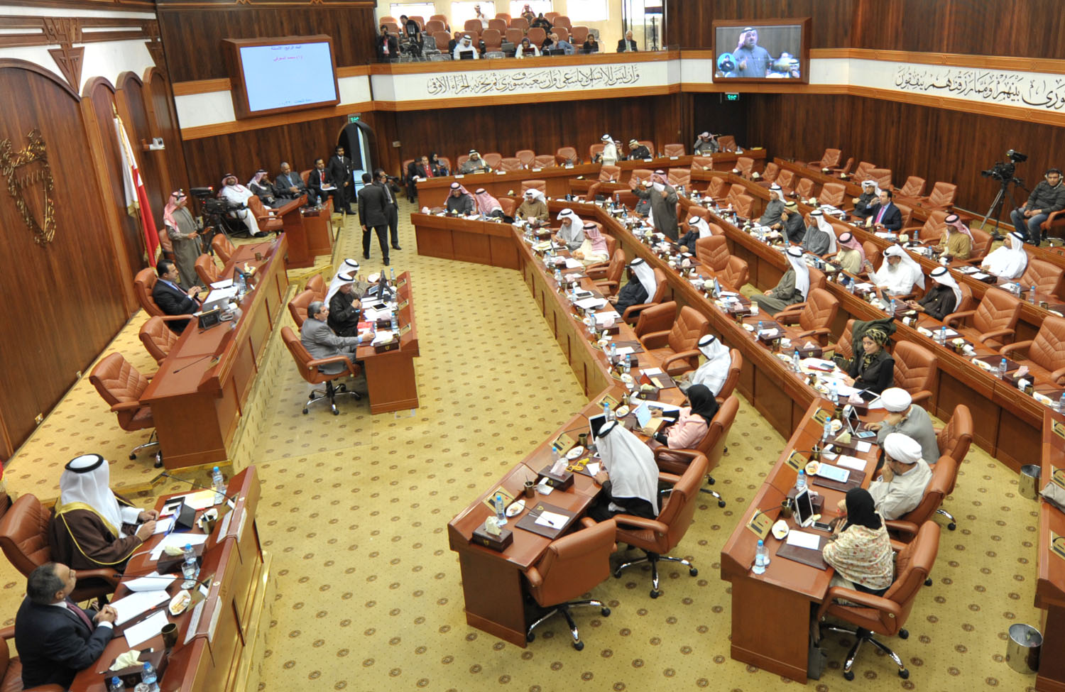 البرلمان البحريني يخفق ويكشف حقيقة الديمقراطية المزعومة