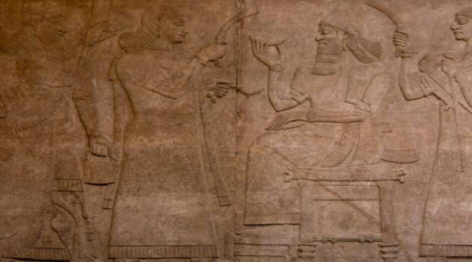 ساعات والعراق يخسر قطعة أثرية نادرة بمزاد أمريكي