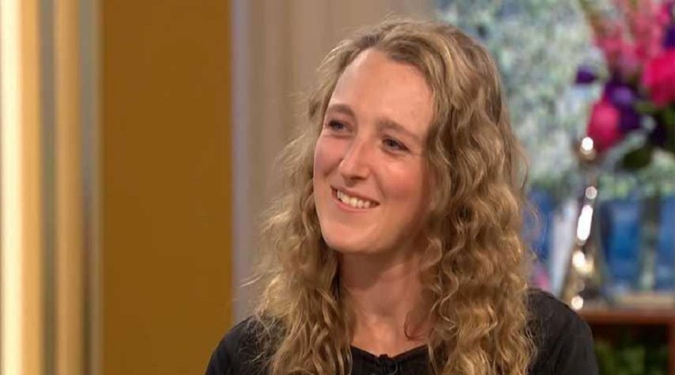 بريطانية ارتبطت بشبح و... اليكم التفاصيل !