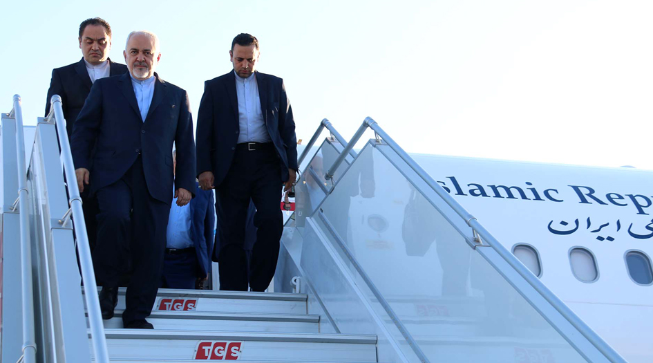  ظريف يصل الى انطاليا للمشاركة في اجتماع مجموعة 