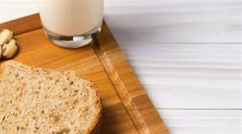 معلومات لا تصدقوها عن الحليب والخبز