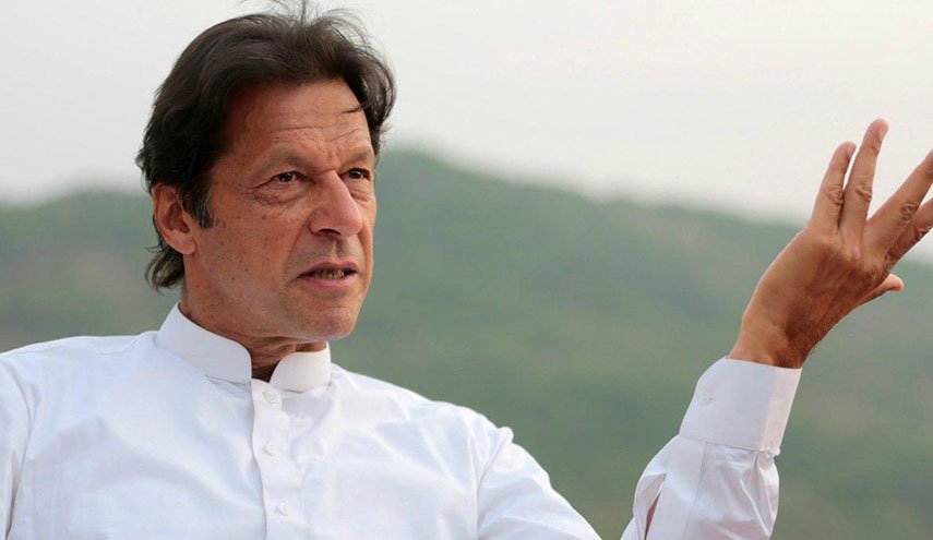 عمران خان: على أمريكا الكف عن جعل باكستان كبش فداء لفشلها