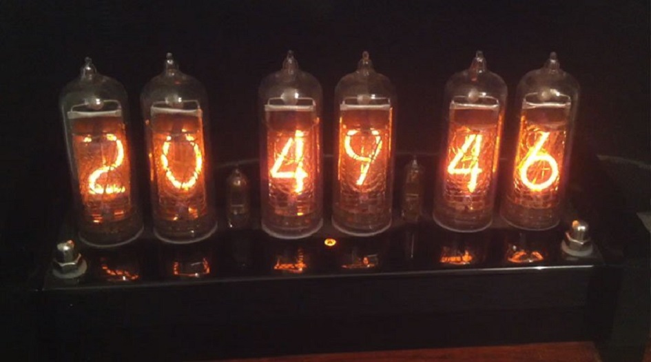  من صنع أول ساعة رقمية في العالم؟