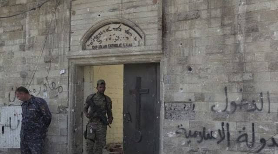 شباب العراق المسلمين ينقذون كنزا مسيحيا