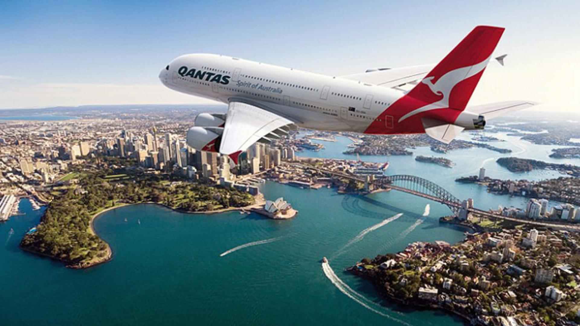  نام الطيار ونسى الهبوط بالمطار 